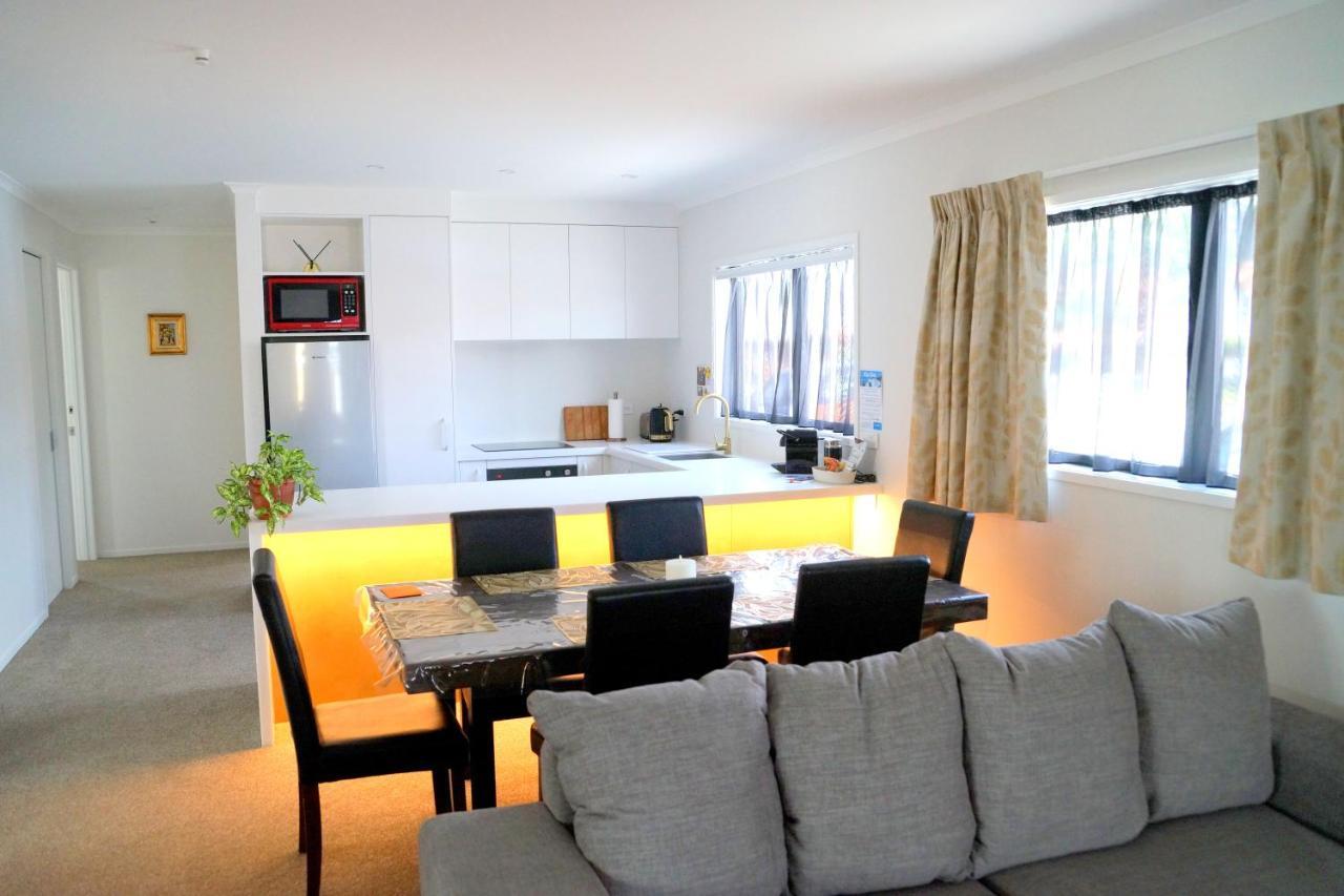 Am I In Heaven? Luxury 3 Ensuite Bedrooms Sleeps 8 Greymouth Esterno foto