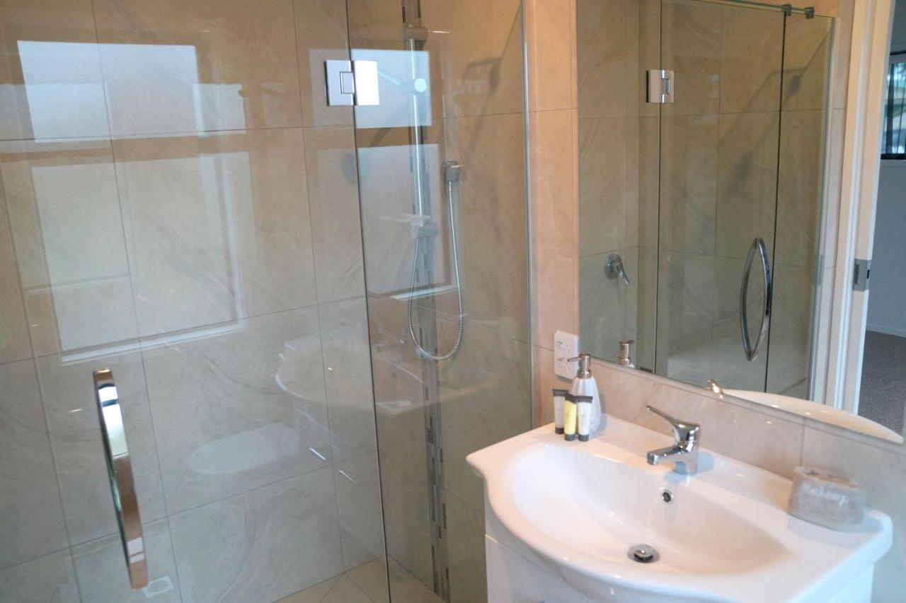 Am I In Heaven? Luxury 3 Ensuite Bedrooms Sleeps 8 Greymouth Esterno foto