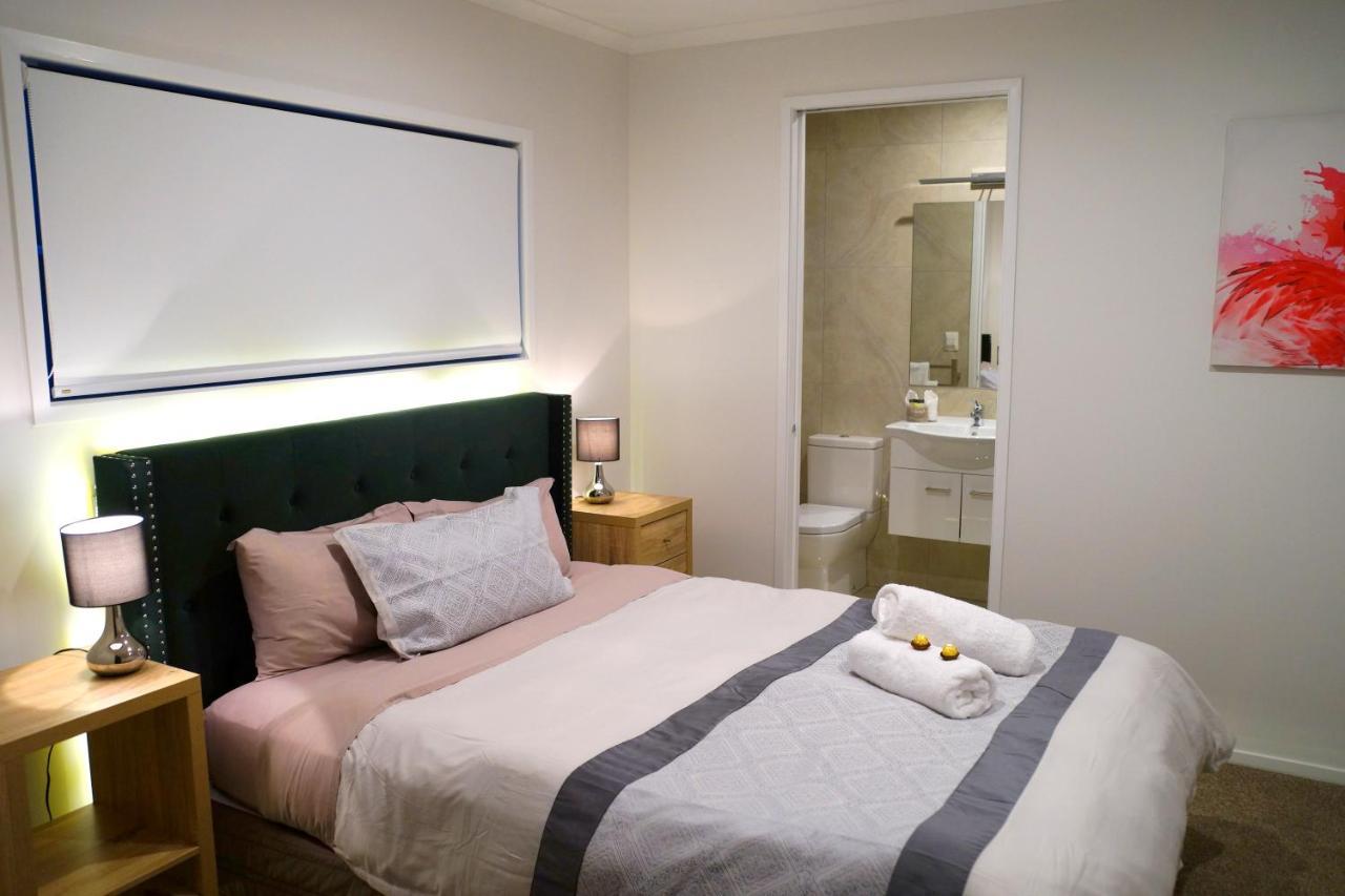Am I In Heaven? Luxury 3 Ensuite Bedrooms Sleeps 8 Greymouth Esterno foto